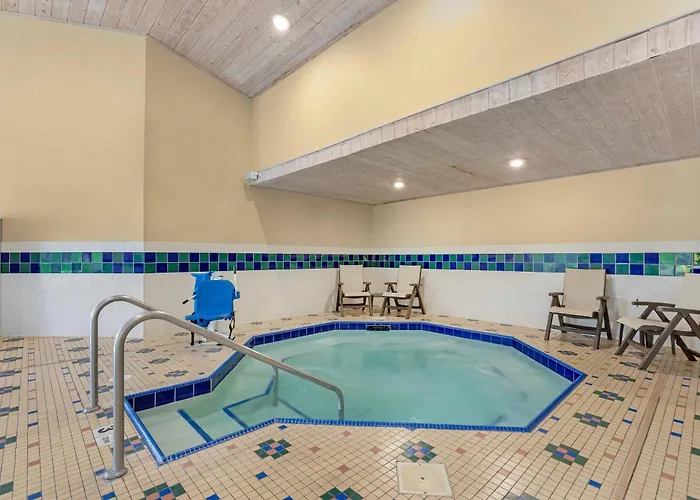 Country Inn & Suites By Radisson, Des Moines West, Ia